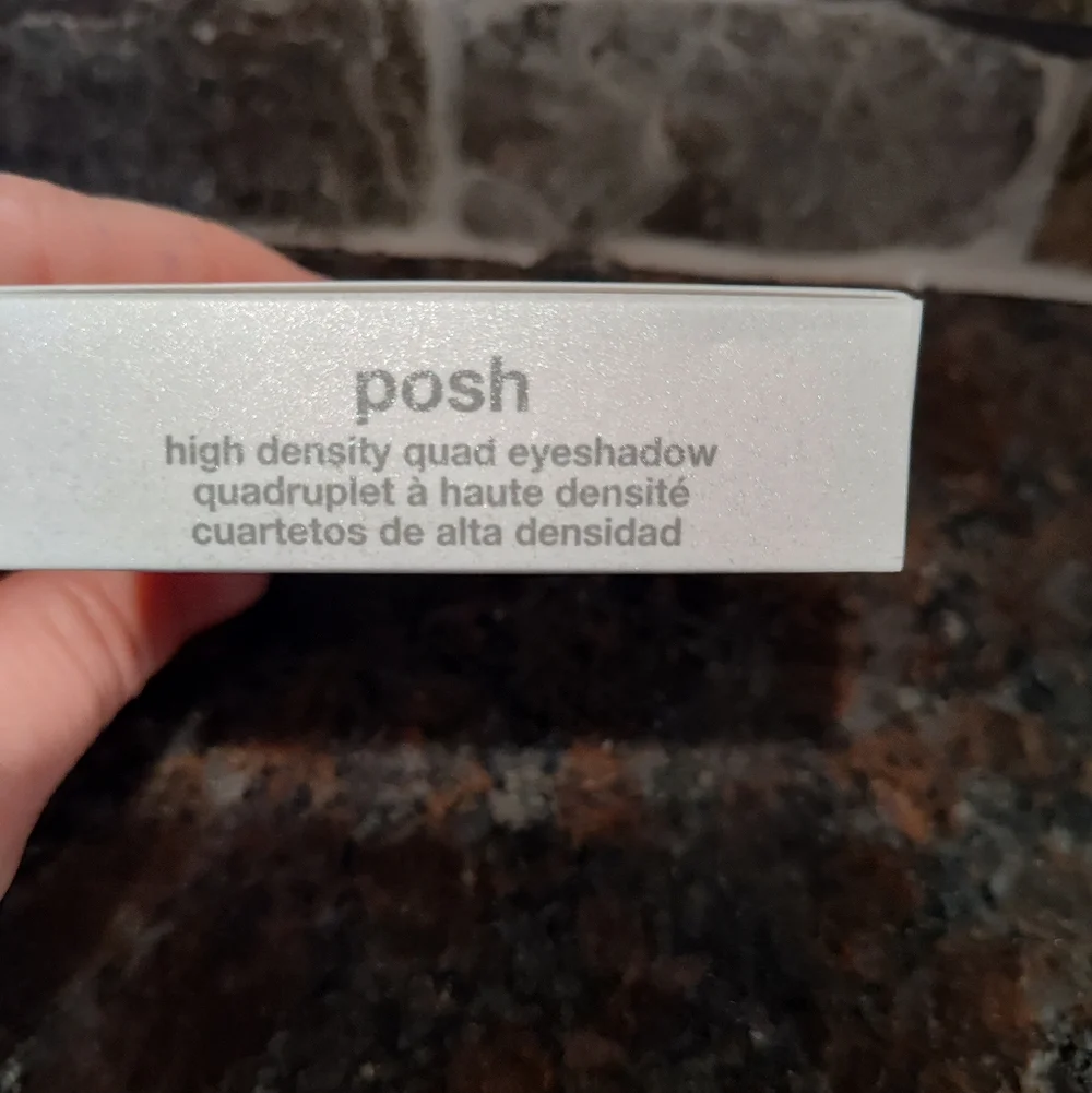 TIGI High Density Quad Eyeshadow Palette - Posh